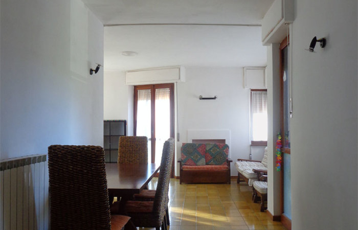 appartamento vendita tirrenia ingresso