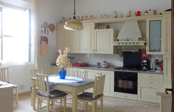 cucina-appartamento-vendita-la-vettola