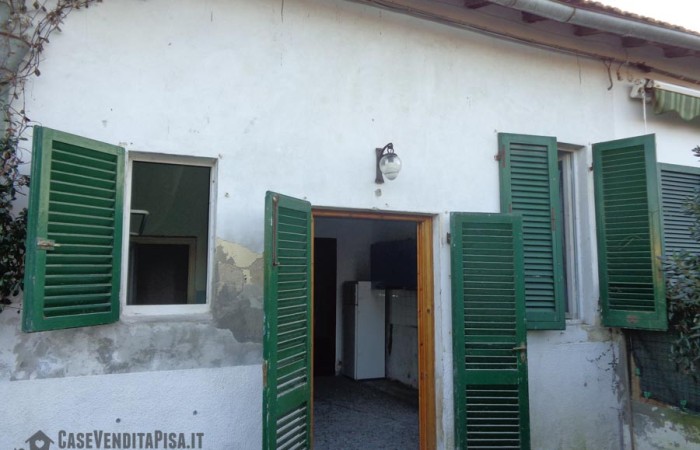 Trilocale in Vendita San Piero a Grado 70mq da ristrutturare