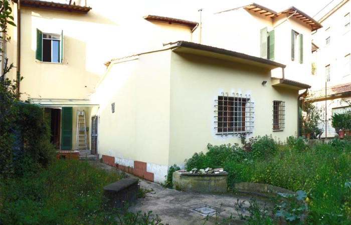 villa-liberty-vendita-pisa-centro