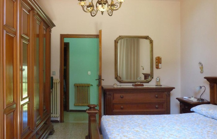 vista-sul-disimpegno-dalla-camera-matrimoniale