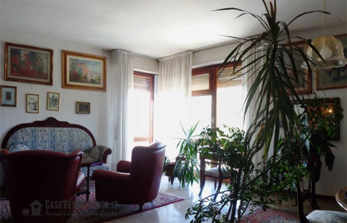 appartamento-vendita-tirrenia-fronte-mare