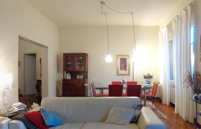 zona pranzo del soggiorno doppio