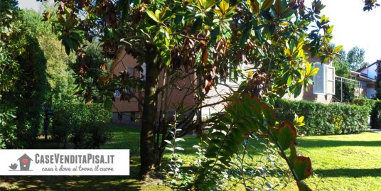 villa-in-vendita-tirrenia-con-giardino-e-garage