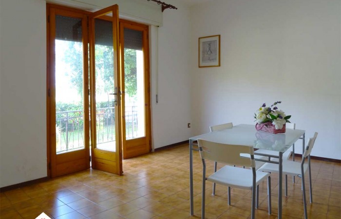 soggiorno-villa-vecchiano-avane-2