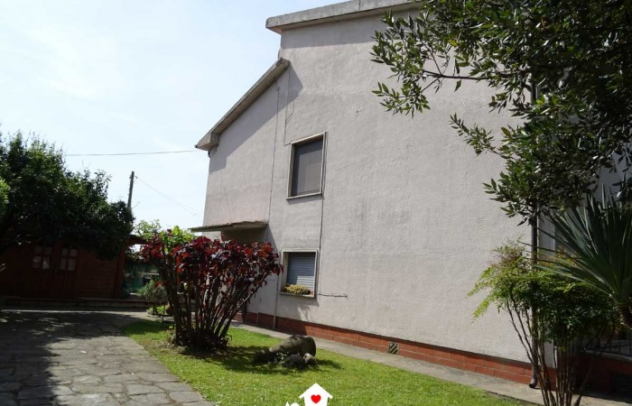 villa-vendita-vecchiano-avane-giardino