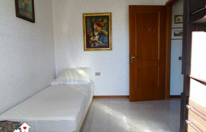 appartamento-vendita-riglione-cameretta