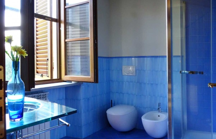 bagno-piano-terra-rustico-metato