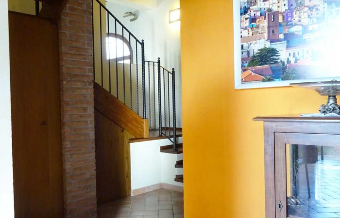 disimpegno-scale-rustico-metato