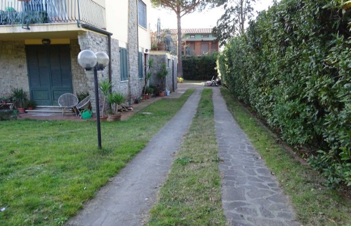 villa con giardino in vendita tirrenia pisa (9)