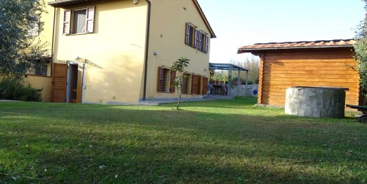 terratetto giardino vendita san giuliano terme